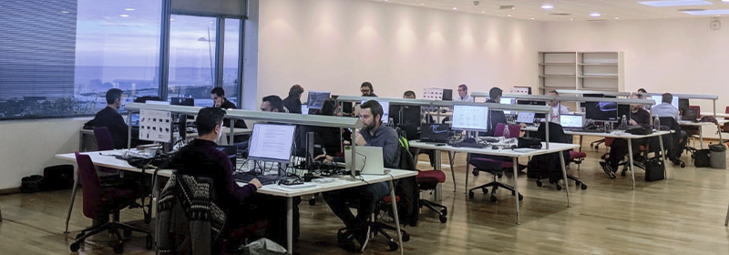 Indra comienza su actividad en el Distrito Digital de Alicante y apuesta por el talento local