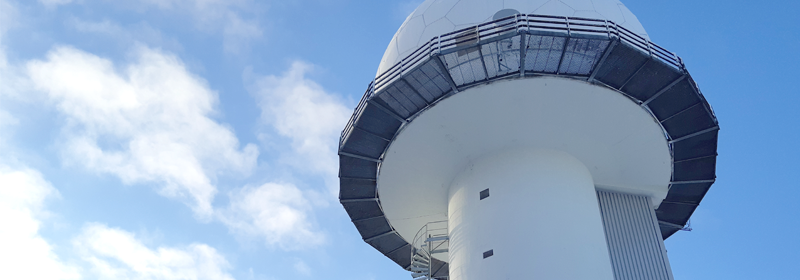 Indra and LFV overcome the barriers of Covid-19 and work to put into operation the radar that will surveil the Baltic