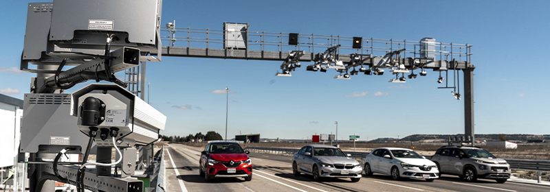 Indra implanta la plataforma de gestión de tráfico de nueva generación para autopistas conectadas, que utiliza datos de los vehículos y avanzados sensores