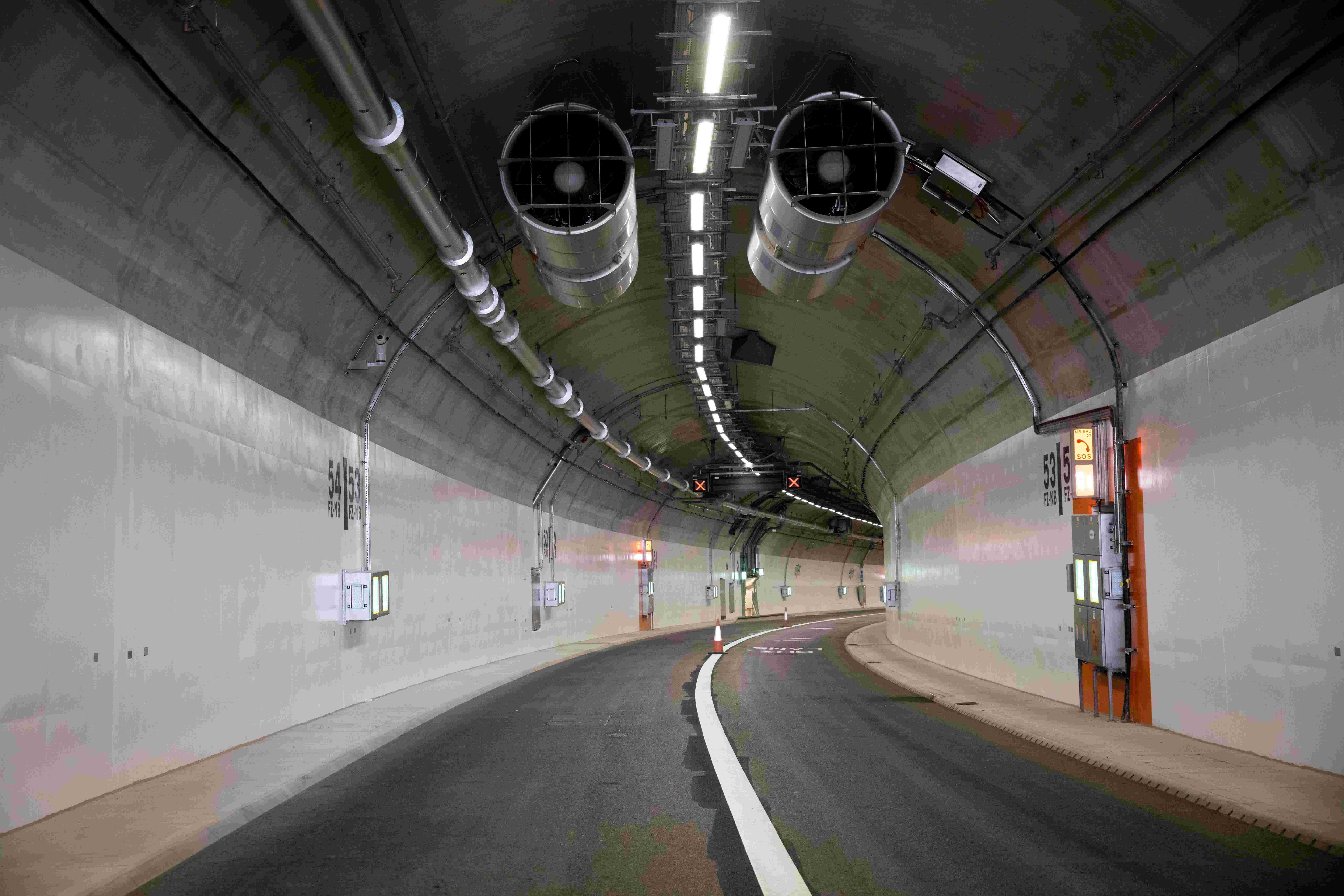 Indra’s cutting-edge technology now manages the traffic in London’s Silvertown Tunnel