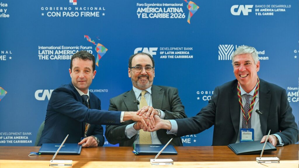 Indra Group and the development Bank of Latin America and the Caribbean sign a strategic agreement to speed up the digitalization of the public services in the member countries