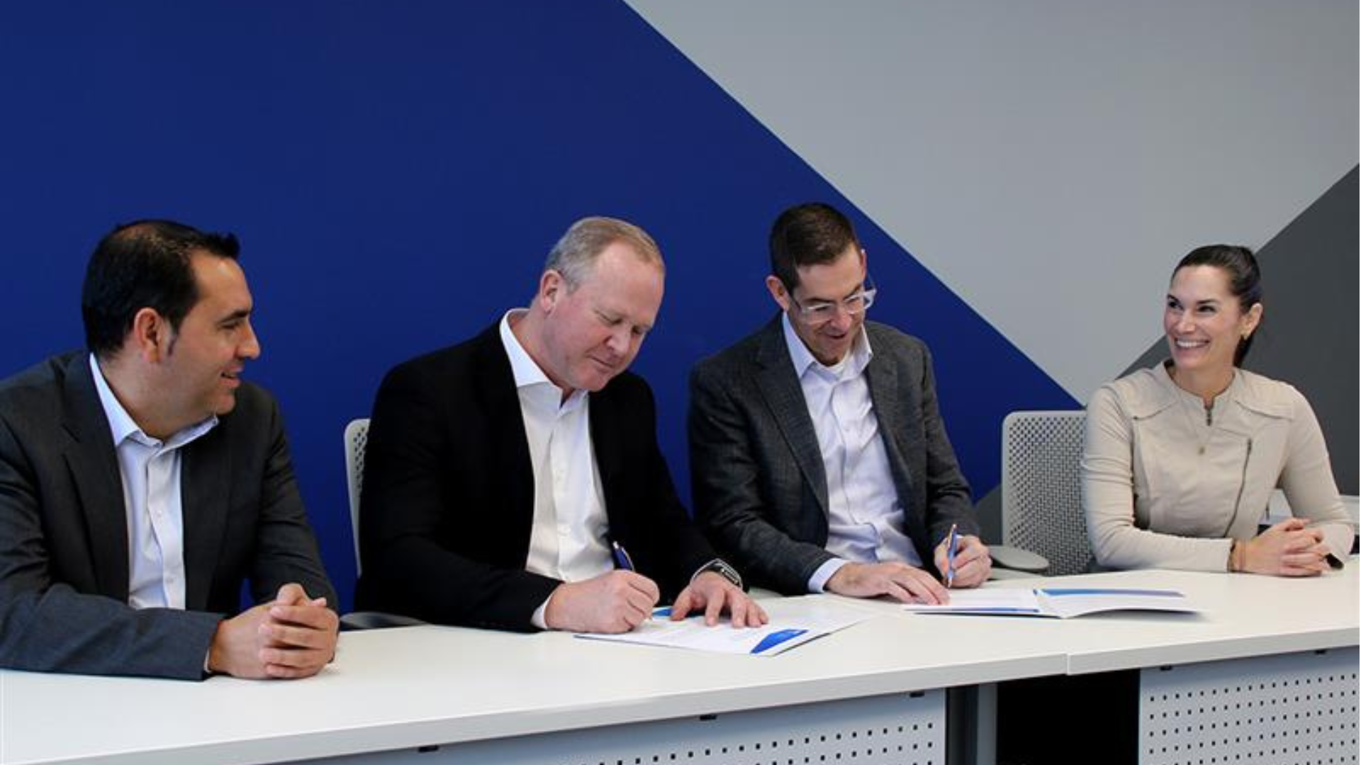 Indra refuerza su posición en tráfico aéreo en Canadá: se consolida como proveedor de simuladores para NAV CANADA