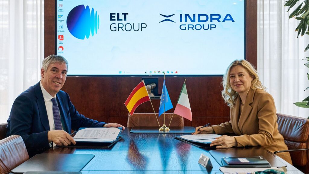 Indra Group y ELT Group firman un acuerdo marco para reforzar su cooperación estratégica en defensa multidominio