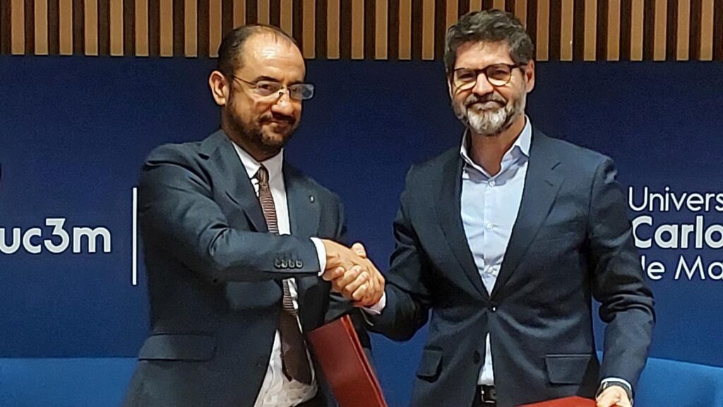 Indra&nbsp;Group y la Universidad Carlos III de Madrid crean una cátedra de investigación en tecnologías cuánticas, espaciales, radiofrecuencia y electromagnetismo