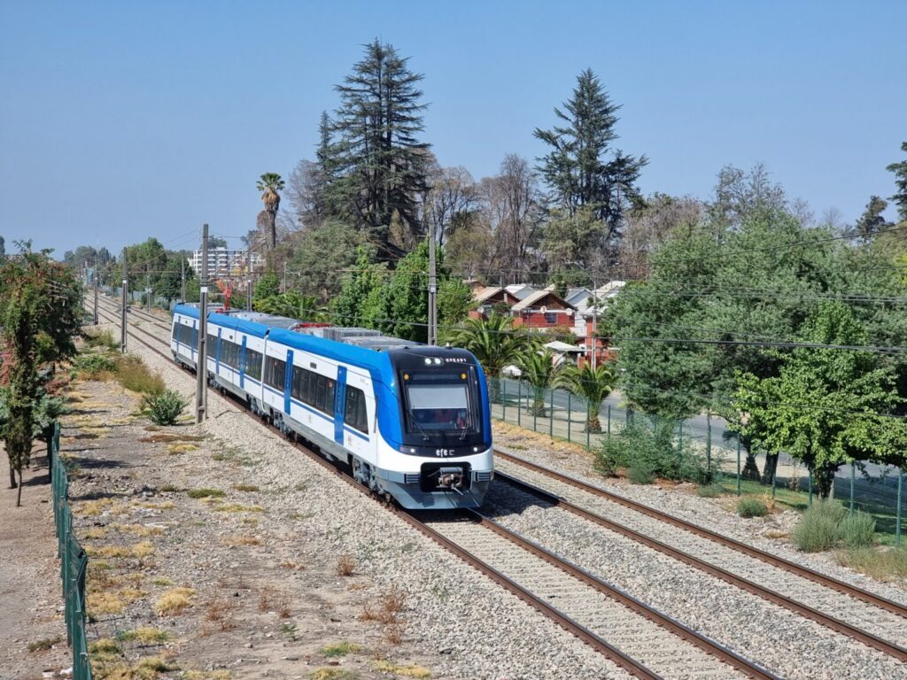 Indra is awarded the contract worth over 40 million euros to manage the communications of the new rail lines in Santiago, Chile